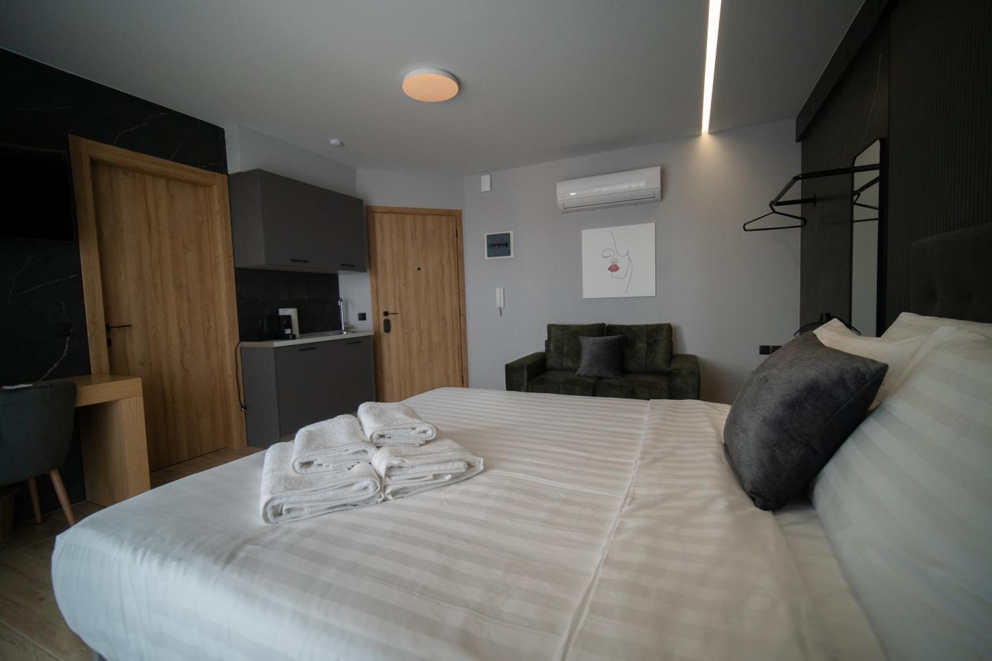 Smart Green Appartments Larissa Buitenkant foto