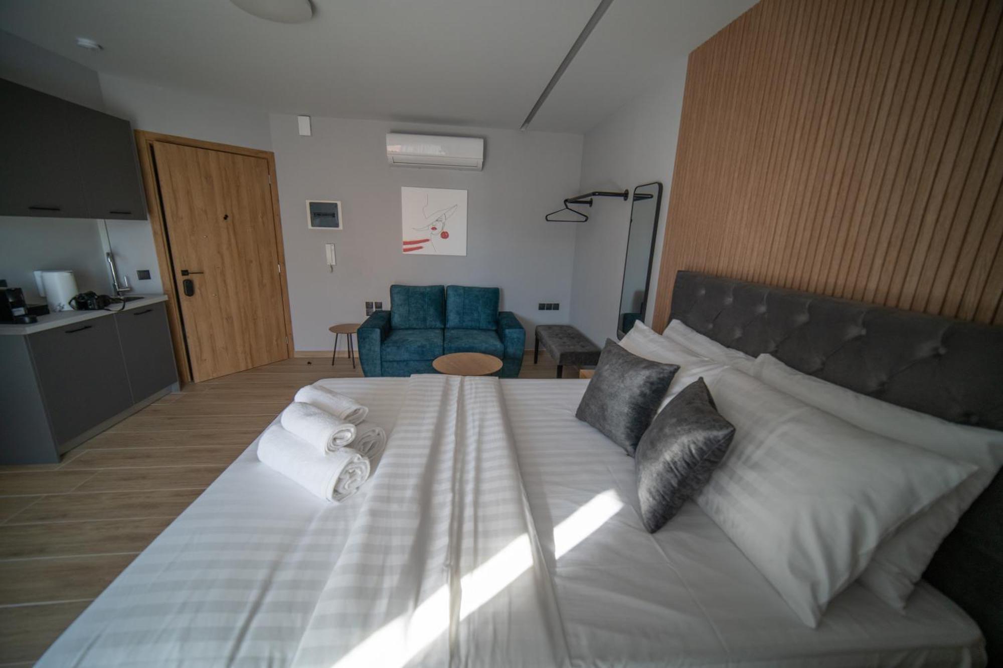 Smart Green Appartments Larissa Buitenkant foto